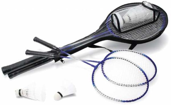 Badminton set